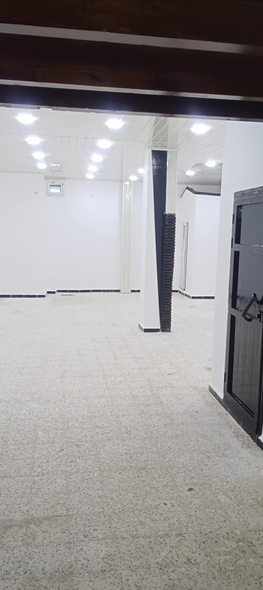 Oran Es Senia Vente Autre Local commercial ou bureau professionnel