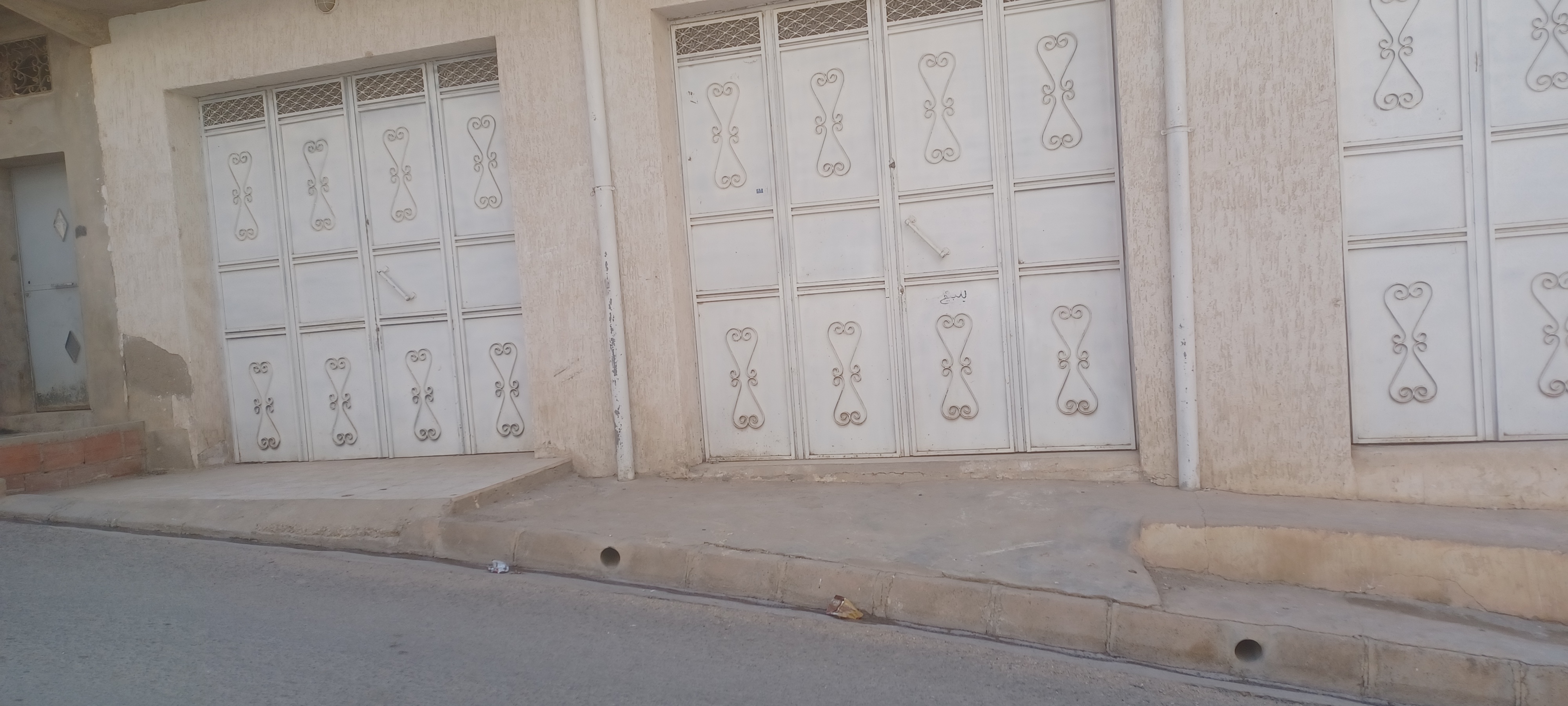 Tlemcen Nedroma Location Autre Grand garage  nedroma